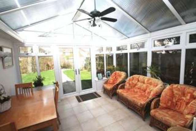  Image of 5 bedroom Property for sale in Warrington Road Paddock Wood Tonbridge TN12 at Warrington Road  Paddock Wood, TN12 6JL