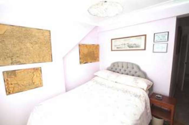  Image of 5 bedroom Property for sale in Warrington Road Paddock Wood Tonbridge TN12 at Warrington Road  Paddock Wood, TN12 6JL