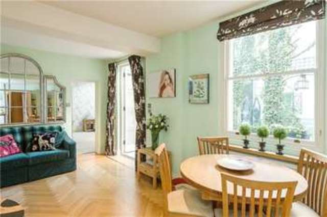  Image of 4 bedroom Flat for sale in Warwick Square London SW1V at London  Vauxhall Bridge, SW1V 2AA