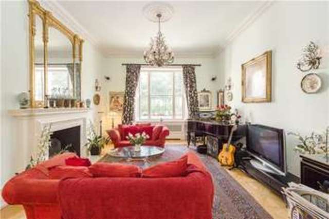  Image of 4 bedroom Flat for sale in Warwick Square London SW1V at London  Vauxhall Bridge, SW1V 2AA