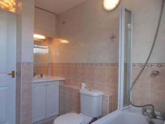  Image of 2 bedroom Flat to rent in Waterside Ross-on-Wye HR9 at Waterside  Ross-On-Wye, HR9 5LL