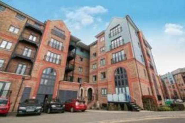  Image of 2 bedroom Flat for sale in Medway Wharf Road Tonbridge TN9 at Medway Wharf Road Tonbridge Tonbridge, TN9 1AY