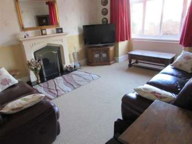  Image of 4 bedroom Property for sale in Watnall Road Hucknall Nottingham NG15 at Watnall Road Nottingham Nottingham, NG15 6EX