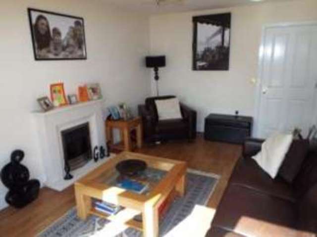  Image of 4 bedroom Detached house for sale in Watson Close Northampton NN5 at Northampton Northamptonshire New Duston, NN5 6UT