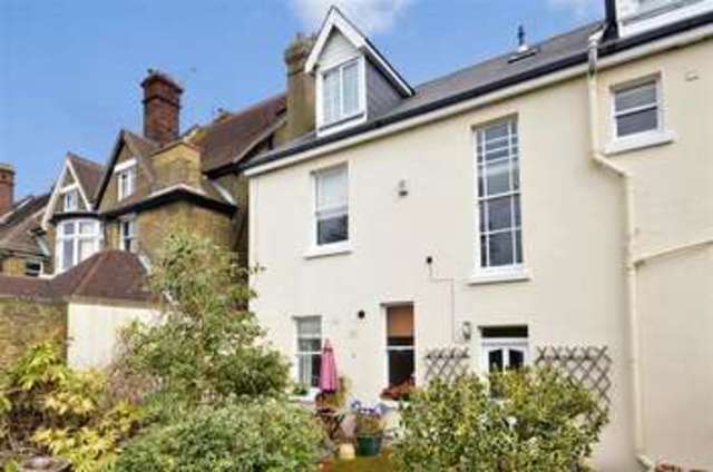  Image of 1 bedroom Flat for sale in Watts Avenue Rochester ME1 at Rochester Kent Rochester, ME1 1RX