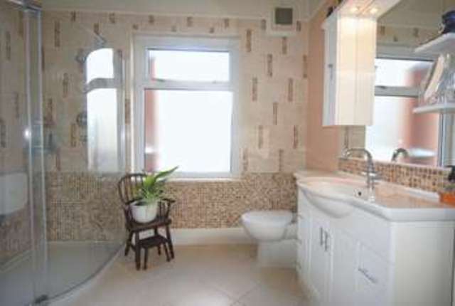 Image of 2 bedroom Detached house for sale in Watts Quarry Lane Somerton TA11 at Watts Quarry Lane  Somerton, TA11 7JD