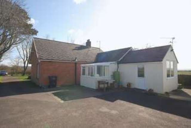  Image of 2 bedroom Detached house for sale in Watts Quarry Lane Somerton TA11 at Watts Quarry Lane  Somerton, TA11 7JD