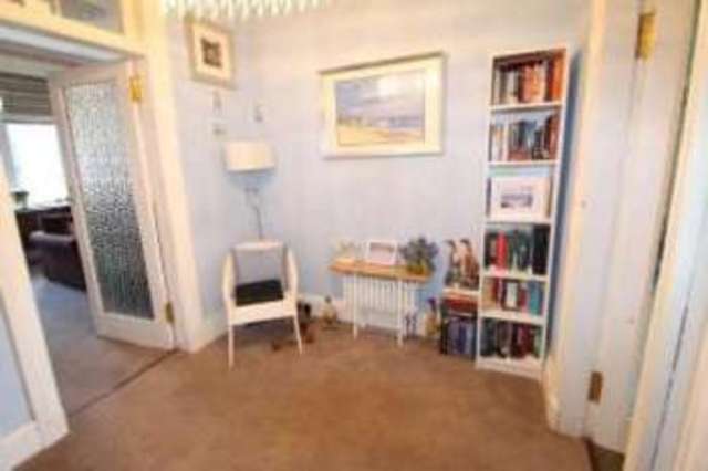  Image of 2 bedroom Flat for sale in Waverley Street Shawlands Glasgow G41 at Shawlands Glasgow Glasgow, G41 2DZ
