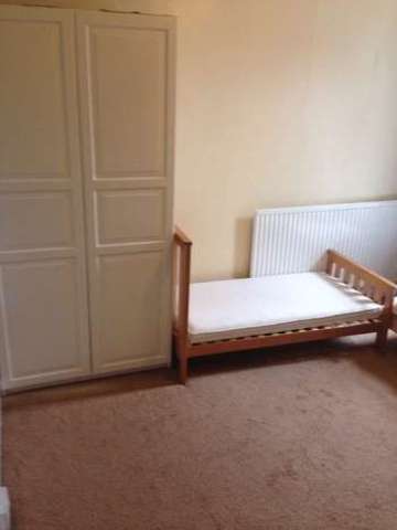  Image of 3 bedroom Terraced house for sale in Wellesley Road Ilford IG1 at Wellesley Road  Ilford, IG1 4LN