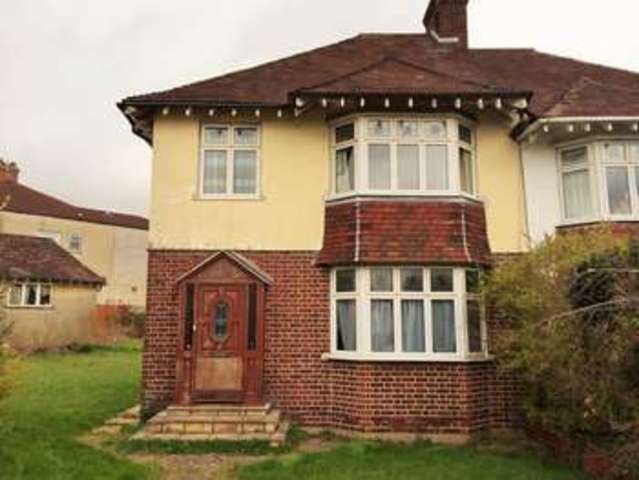  Image of 3 bedroom Semi-Detached house for sale in Wessex Avenue Horfield Bristol BS7 at Wessex Avenue  Bristol, BS7 0DE