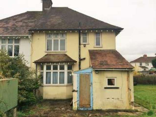  Image of 3 bedroom Semi-Detached house for sale in Wessex Avenue Horfield Bristol BS7 at Wessex Avenue  Bristol, BS7 0DE