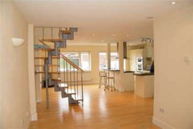 Image of 3 bedroom Detached house to rent in Wessex Way Gillingham SP8 at Gillingham, SP8 4LX