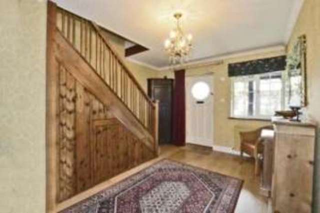  Image of 5 bedroom Detached house for sale in Edwin Road West Horsley Leatherhead KT24 at West Horsley Leatherhead East Horsley, KT24 6LN