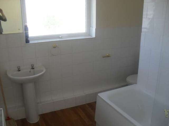  Image of 2 bedroom Maisonette to rent in West Road Shoeburyness Southend-on-Sea SS3 at West Road  Southend On Sea, SS3 9DS