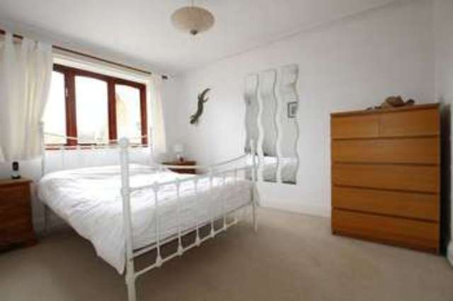 Image of 4 bedroom Detached house for sale in Gurnays Mead West Wellow Romsey SO51 at Gurnays Mead West Wellow Romsey, SO51 6BP