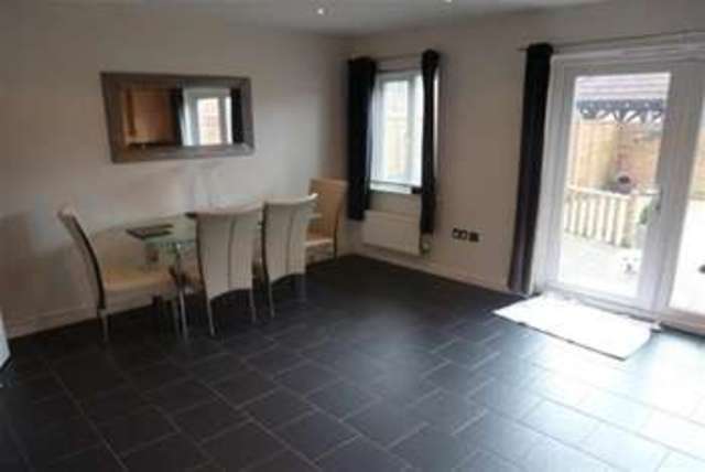  Image of 4 bedroom Property to rent in Tristram Close Yeovil BA21 at Yeovil, BA21 3GU