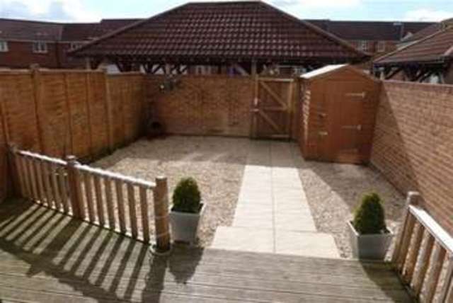  Image of 4 bedroom Property to rent in Tristram Close Yeovil BA21 at Yeovil, BA21 3GU