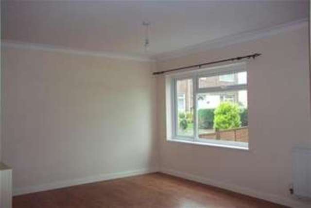  Image of 3 bedroom Detached house to rent in Larkhill Road Yeovil BA21 at Yeovil, BA21 3HG