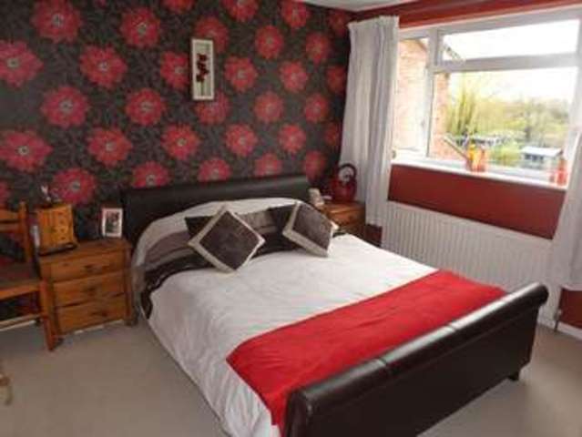  Image of 3 bedroom Detached house for sale in Westbourne Honeybourne Evesham WR11 at Westbourne  Honeybourne, Evesham, WR11 7PT