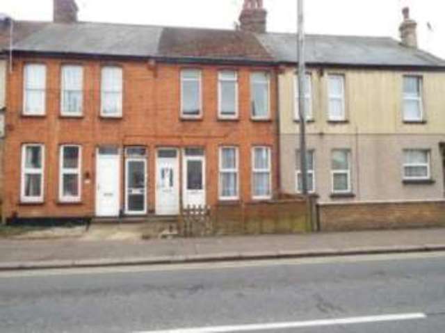  Image of 1 bedroom Maisonette for sale in Fairfax Drive Westcliff-on-Sea SS0 at Westcliff-on-Sea Essex Prittlewell, SS0 9BG