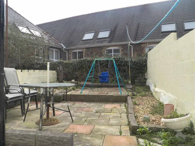  Image of 3 bedroom Property for sale in Western Street Swansea SA1 at Western Street Sandfields Sandfields, SA1 3JS