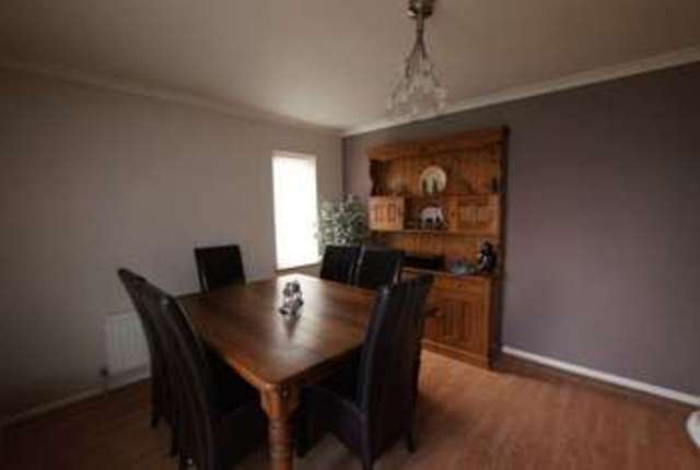  Image of 3 bedroom Detached house for sale in Main Street Weston Turville Aylesbury HP22 at Main Street Weston Turville Weston Turville, HP22 5RR