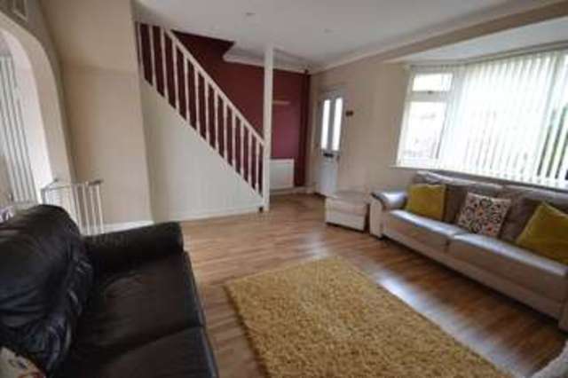  Image of 2 bedroom Semi-Detached house for sale in Westwood Road Ossett WF5 at Ossett West Yorkshire, WF5 0NN
