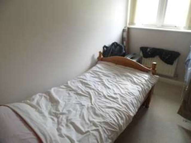  Image of 2 bedroom Flat for sale in Whitcliffe Grange Richmond DL10 at North Yorkshire DL10 4ET North Yorkshire, DL10 4ET