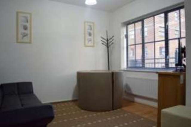  Image of 3 bedroom Town House for sale in Whitefriars Wharf Tonbridge TN9 at Tonbridge Kent Tonbridge, TN9 1QP