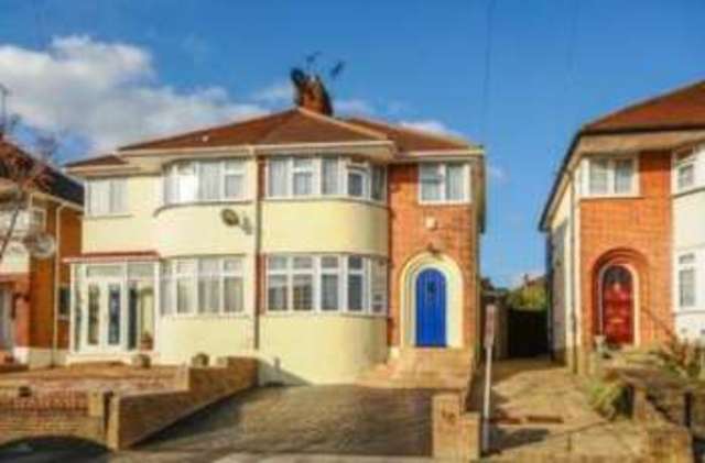  Image of 3 bedroom Semi-Detached house for sale in Whitehouse Way London N14 at Southgate  Osidge, N14 7LX