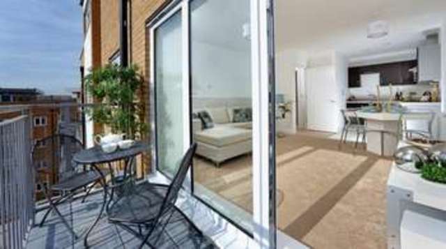  Image of 2 bedroom Flat to rent in Whitestone Way Croydon CR0 at Whitestone Way  Croydon, CR0 4WN