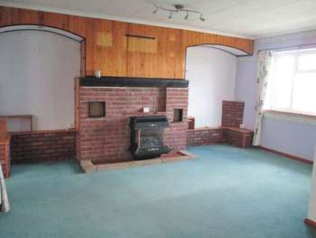  Image of 2 bedroom Semi-Detached house for sale in Windsor Lane Stoke-Sub-Hamdon TA14 at Windsor Lane  Stoke-Sub-Hamdon, TA14 6UE