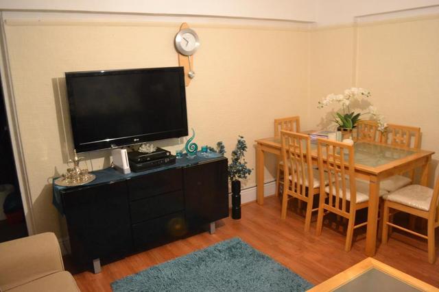  Image of 2 bedroom Flat to rent in Windsor Road London E7 at Forest Gate, E7 0QS
