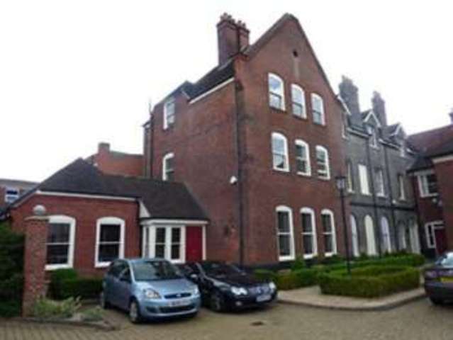  Image of 5 bedroom Detached house to rent in Wingfield Street Ipswich IP4 at Ipswich, IP4 1AR