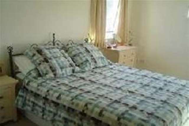  Image of 2 bedroom Flat to rent in Woodburn Park Hamilton ML3 at Hamilton, ML3 6AL