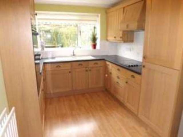 Image of 4 bedroom Detached house for sale in Woodlea Avenue Lutterworth LE17 at Lutterworth Leicestershire Lutterworth, LE17 4TU