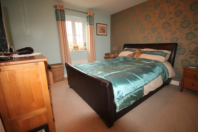  Image of 3 bedroom Semi-Detached house for sale in Woodpecker Close Great Barford Bedford MK44 at Bedfordshire  Great Barford, MK44 3BG