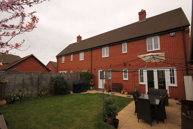  Image of 3 bedroom Semi-Detached house for sale in Woodpecker Close Great Barford Bedford MK44 at Bedfordshire  Great Barford, MK44 3BG