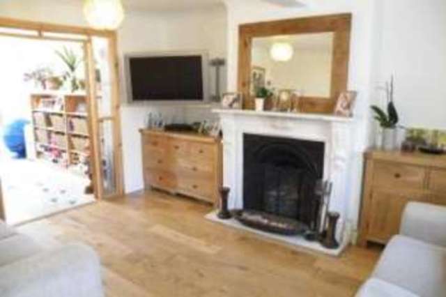  Image of 4 bedroom Semi-Detached house for sale in Thatchers Lane Worplesdon Guildford GU3 at Worplesdon Guildford Worplesdon, GU3 3RT