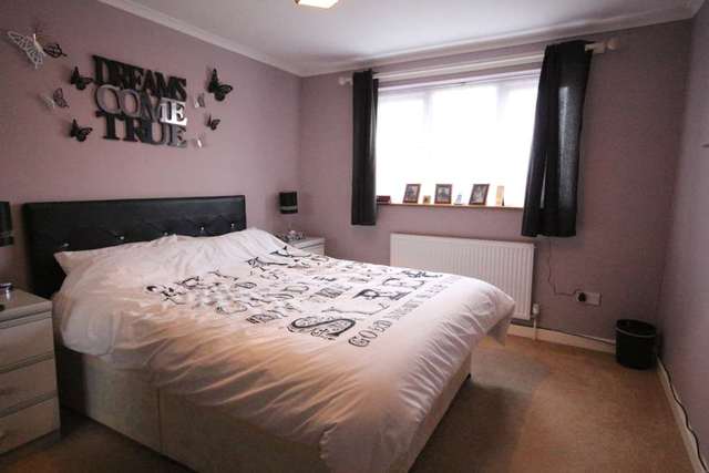  Image of 3 bedroom Detached house for sale in Wroxham Bracknell RG12 at Wroxham  Bracknell, RG12 8QP