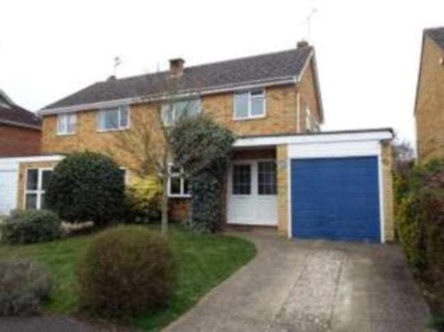  Image of 3 bedroom Semi-Detached house for sale in Minstead Drive Yateley GU46 at Yateley Hampshire Yateley, GU46 6EH