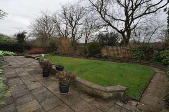  Image of 5 bedroom Detached house for sale in Yeadon Close Redditch B97 at Yeadon Close Webheath Redditch, B97 5TG