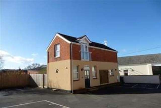  Image of 2 bedroom Detached house to rent in Bakehouse Mews Yeovil BA20 at Yeovil, BA20 1ES