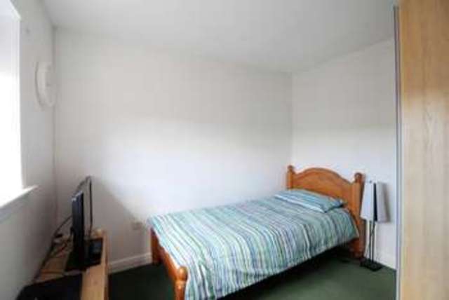  Image of 3 bedroom End of Terrace for sale in Primrose Avenue Rosyth Dunfermline KY11 at Primrose Avenue  Rosyth, KY11 2TZ