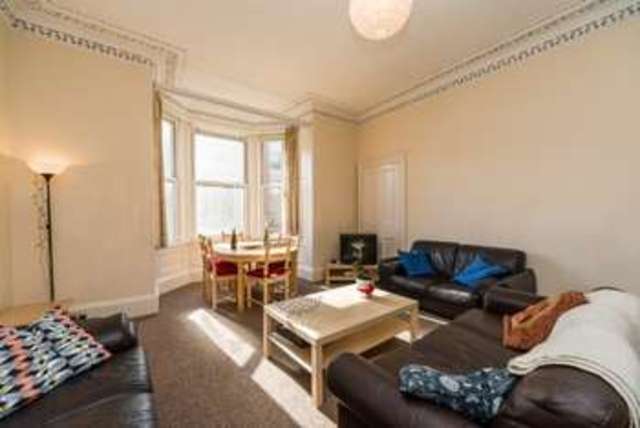  Image of 6 bedroom Flat for sale in Bernard Terrace Edinburgh EH8 at 15 Bernard Terrace  Edinburgh, EH8 9NU