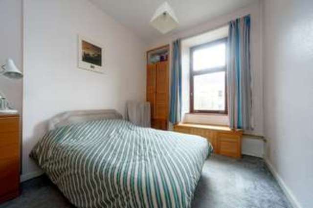  Image of 1 bedroom Flat for sale in Daisy Street Glasgow G42 at Daisy Street  Glasgow, G42 8JT