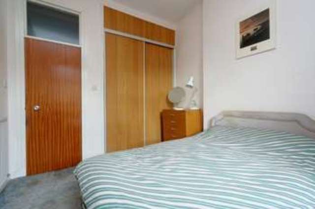  Image of 1 bedroom Flat for sale in Daisy Street Glasgow G42 at Daisy Street  Glasgow, G42 8JT