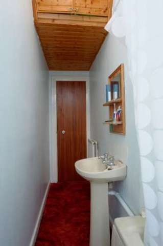  Image of 1 bedroom Flat for sale in Daisy Street Glasgow G42 at Daisy Street  Glasgow, G42 8JT