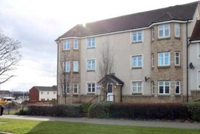  Image of 2 bedroom Ground Flat for sale in Peasehill Road Rosyth Dunfermline KY11 at Peasehill Road  Rosyth, KY11 2GA