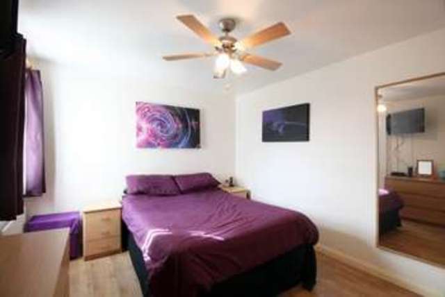  Image of 2 bedroom Ground Flat for sale in Peasehill Road Rosyth Dunfermline KY11 at Peasehill Road  Rosyth, KY11 2GA